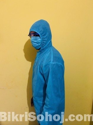 PPE Gown (personal protective equipment)